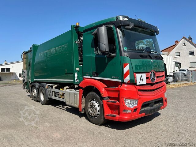 Garbage truck MERCEDES-BENZ 2533 / Faun VarioPress 524 + Schüttung