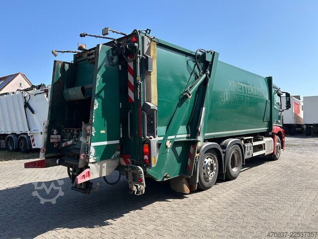 Garbage truck MERCEDES-BENZ 2533 / Faun VarioPress 524 + Schüttung