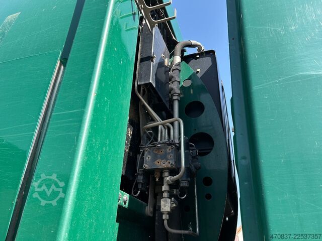 Garbage truck MERCEDES-BENZ 2533 / Faun VarioPress 524 + Schüttung