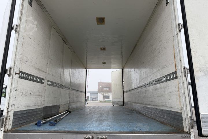 Kofferanhänger Van Hool 2K0019 Koffer / Swiss-Vehicle