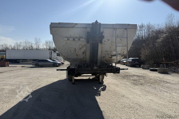 Kipper Auflieger  SKM Kipper / Swiss-Vehicle