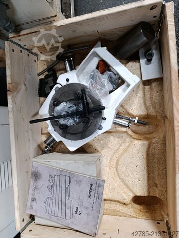 Spitzendrehmaschine PINACHO L-1/260