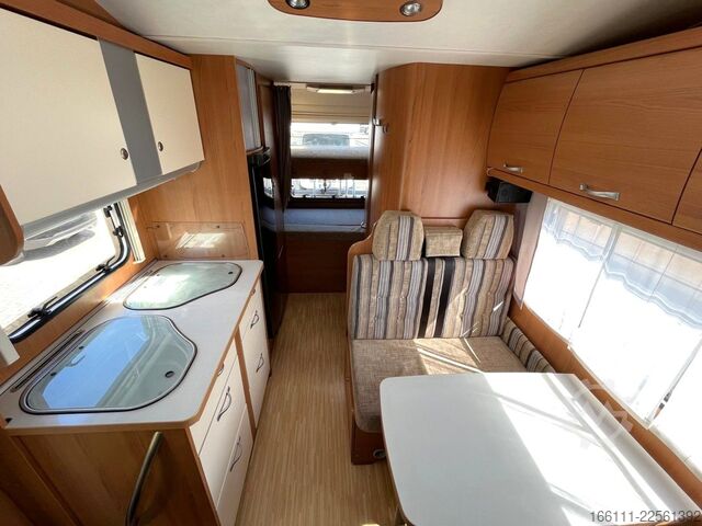Alkoven Wohnmobil LMC Breezer A 664G - Etagenbetten - Klima - Tempomat