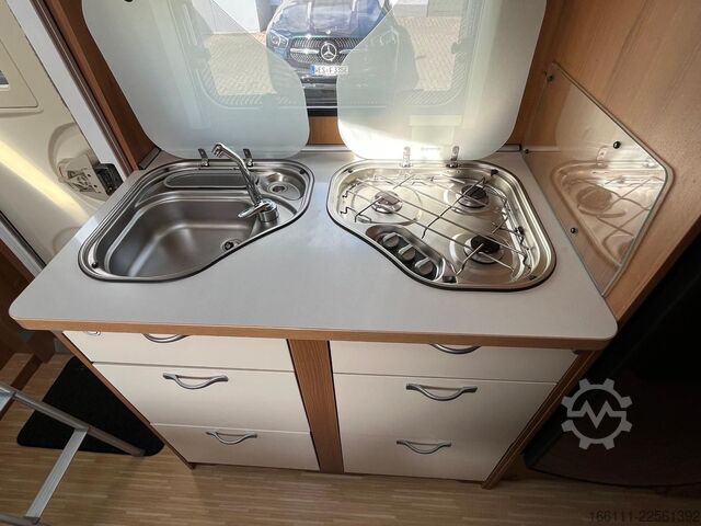 Alkoven Wohnmobil LMC Breezer A 664G - Etagenbetten - Klima - Tempomat