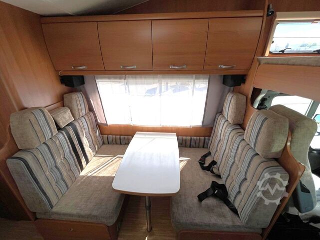 Alkoven Wohnmobil LMC Breezer A 664G - Etagenbetten - Klima - Tempomat