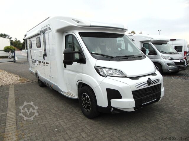 Teilintegriertes Wohnmobil ACROSS 689 CDH Rollstuhllift -barrierefrei AUTOMATIK