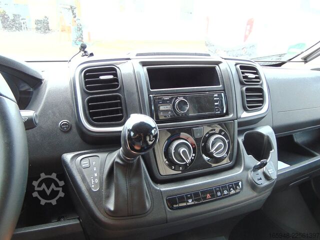 Teilintegriertes Wohnmobil ACROSS 689 CDH Rollstuhllift -barrierefrei AUTOMATIK
