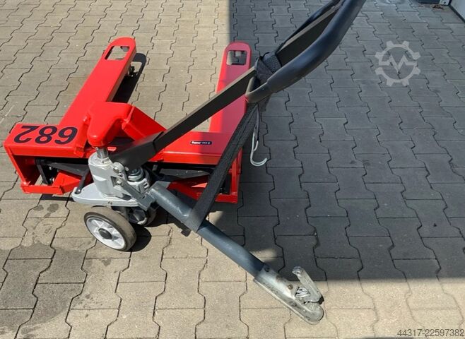Pallet truck with trailer hitch, 850 mm Schäfer 1102 RTP