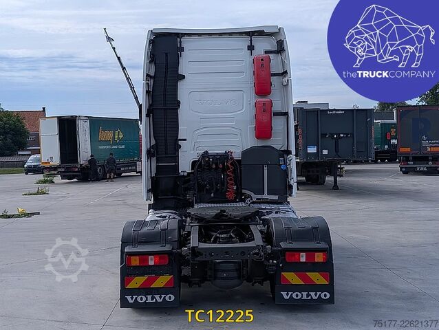 Standard-SZM Volvo FH Aero 460
