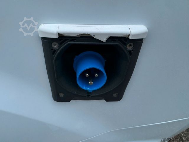 Refrigerator body van FORD Transit Custom Pharma*3 Kammer*-30/+5/+22 Grad