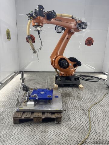 Industrial robot KUKA KR 120 R3200 PA