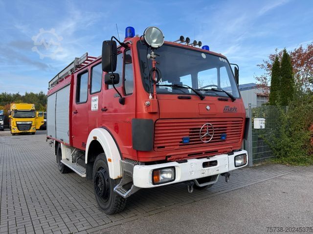 Spezial-LKW MERCEDES-BENZ 1222 AF 4x4 ALLRAD/Feuerwehr /Pumpe