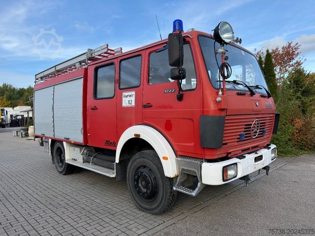 Spezial-LKW MERCEDES-BENZ 1222 AF 4x4 ALLRAD/Feuerwehr /Pumpe