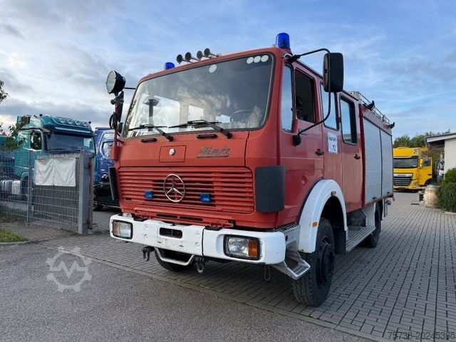 Box truck MERCEDES-BENZ 1222 AF 4x4 ALLRAD/Feuerwehr /Pumpe