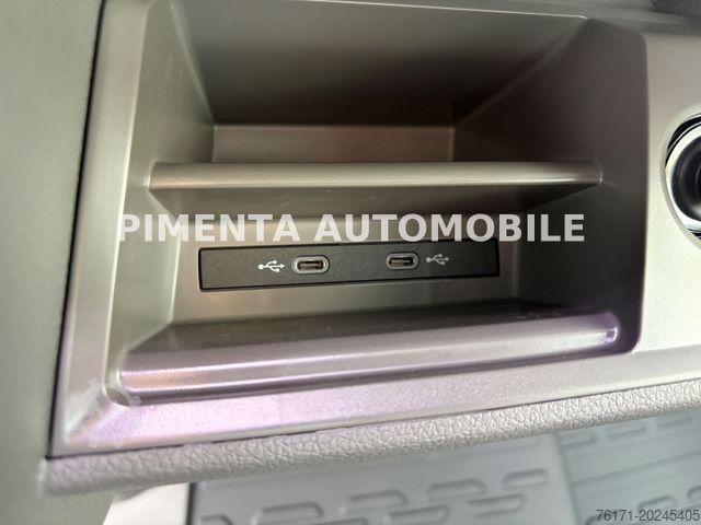 Transporter mit Koffer VOLKSWAGEN Crafter 50 3,5to FILZKOFFER 2,40mH NAV KLIM TEM