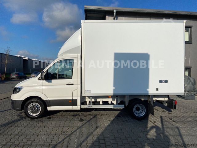 Transporter mit Koffer VOLKSWAGEN Crafter 50 TRANSPORT KOFFER 2,40mH NAV KLIM TEMP