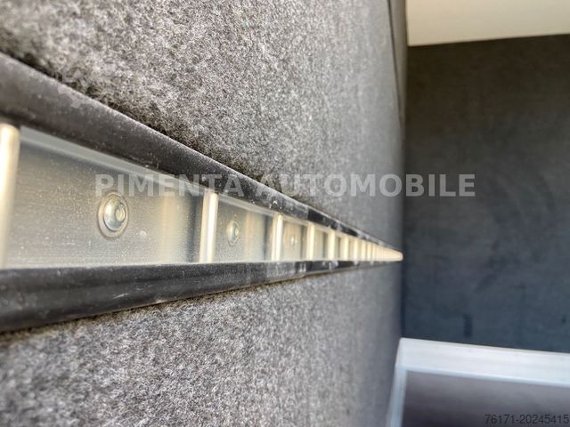 Transporter mit Koffer VOLKSWAGEN Crafter 50 FILZKOFFER 2,40mH NAVI KLIMA TEMPOMAT