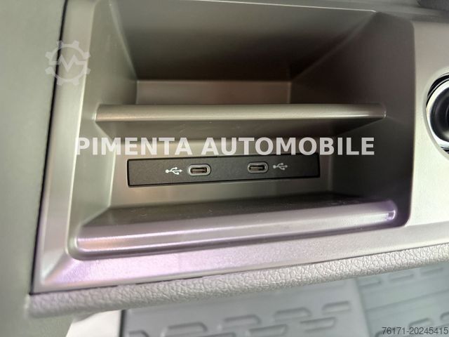 Transporter mit Koffer VOLKSWAGEN Crafter 50 FILZKOFFER 2,40mH NAVI KLIMA TEMPOMAT