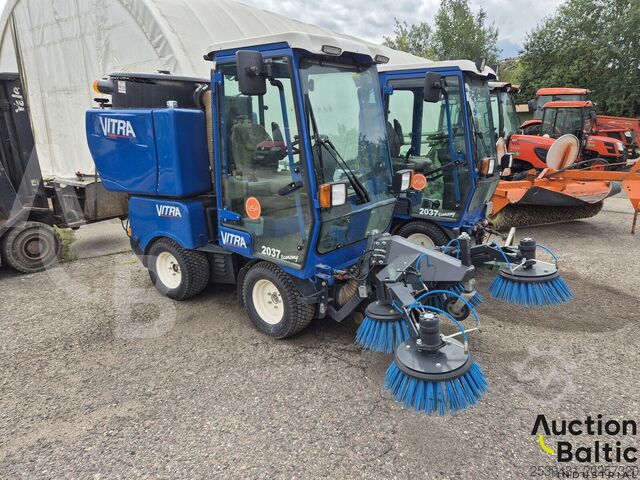 Sweeper Vitra 2037 Economy