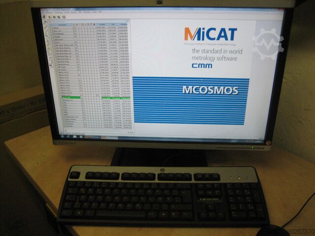 Coordinate measuring machine Mitutoyo Manual CMM Crysta-Plus M 443