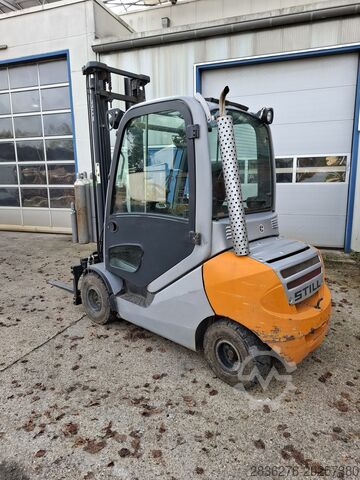 4-Rad-Gabelstapler STILL RX 70-25