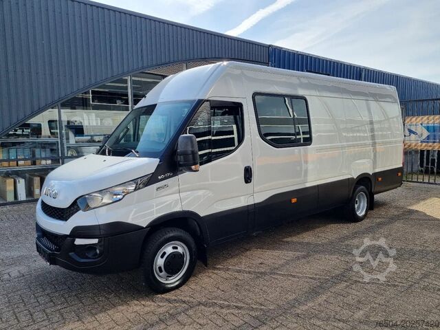 Delivery van double cab Iveco Daily 50C17/ L4H2 MAXI/ DC / 6 Zitplaatsen/ EURO 6