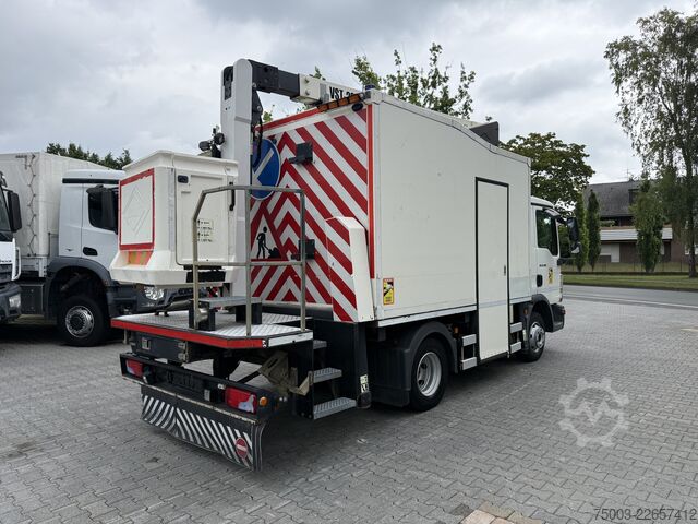 Lkw-Arbeitsbühne MAN TGL 12.180 Koffer mit Ruthmann Versalift 14.90m