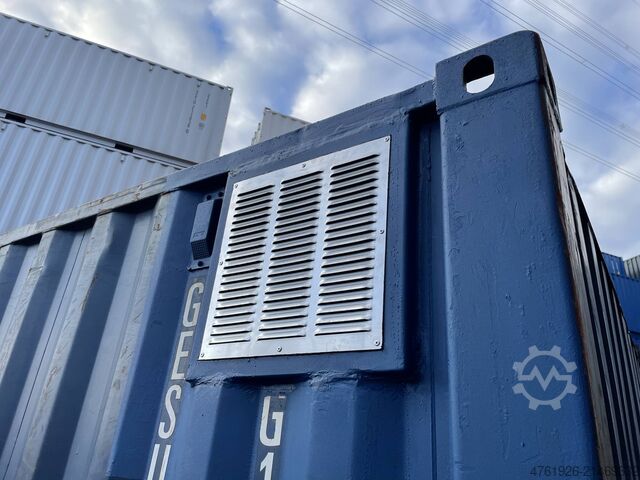 Closed steel container Other 20 Fuß Lagercontainer mit Lüftungsgitter