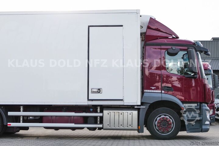 Refrigerated truck MERCEDES-BENZ Antos 1833 Kühlkoffer Bi-Temp. LBW Euro 6