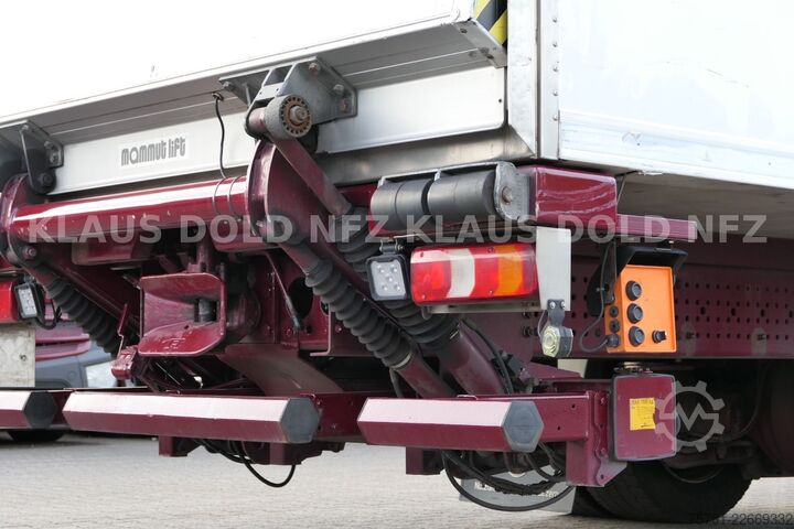 Refrigerated truck MERCEDES-BENZ Antos 1833 Kühlkoffer Bi-Temp. LBW Euro 6