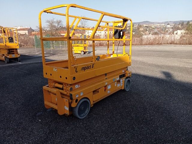 Scissor Lift Haulotte Compact 8