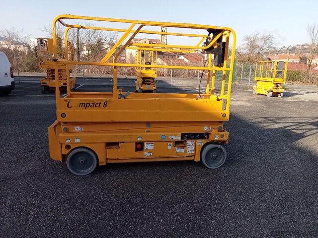Scissor Lift Haulotte Compact 8
