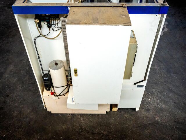 Werkzeugschleifmaschine ROLLOMATIC CNC 2000 XT