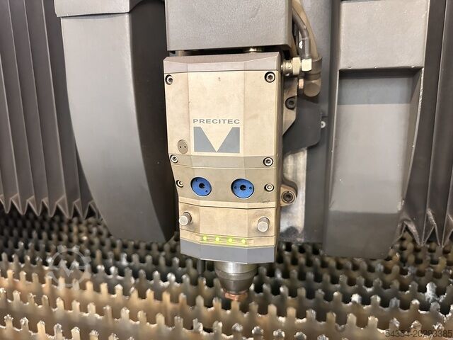 Laser cutting machine LVD Electra FL-3015