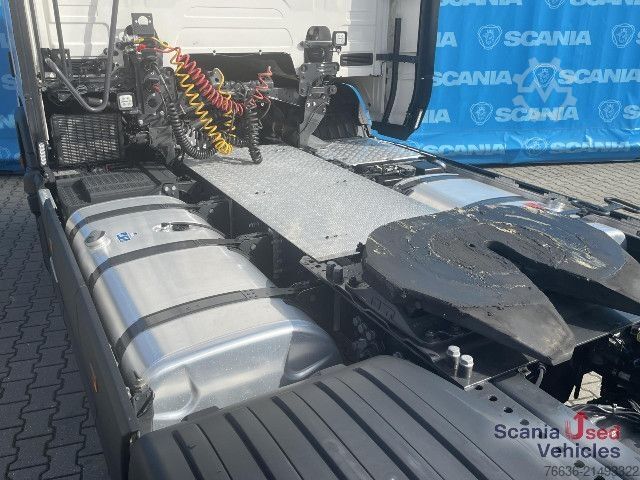Standard tractor unit Scania R 460 A4x2NB RETARDER FULL AIR P-AIRCO VECTO 3