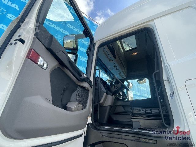 Standard tractor unit Scania R 450 A4x2NB DIFF-L RETARDER FULL AIR P-AIRCO ACC