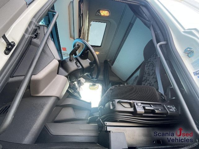 Standard tractor unit Scania R 450 A4x2NB DIFF-L RETARDER FULL AIR P-AIRCO ACC