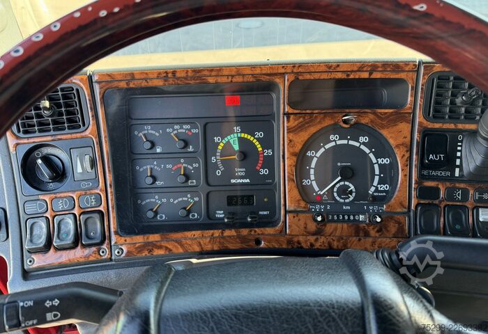 LKW mit Pritsche & Plane Scania R164LB 4x2 Plane/HB / Swiss-Vehicle