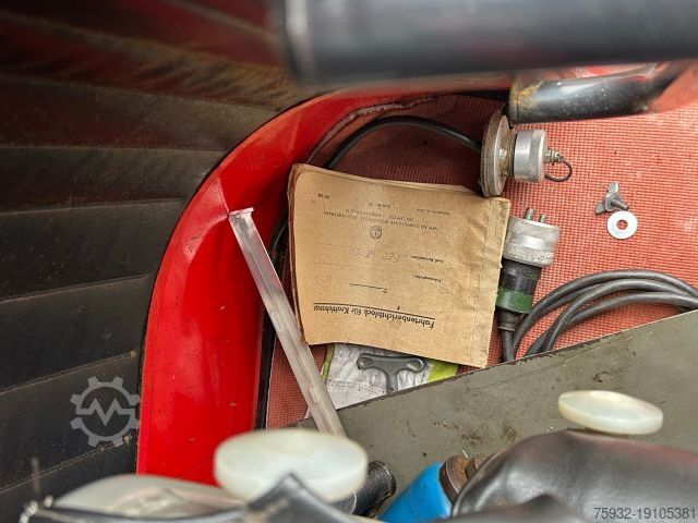 Spezial-LKW  IFA W 50 L  Feuerwehr Löschfahrzeug mit Anhänger