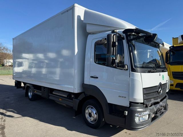 Box van MERCEDES-BENZ ATEGO 823 L Koffer 6,10 m LBW 1,5 T* AHK+Klima