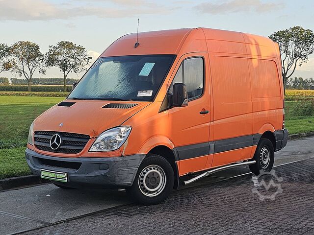 Hochdachkombi MERCEDES-BENZ SPRINTER 310 L1H2 Laadklep Export