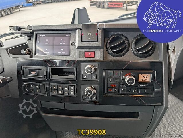 Hazardous substances Renault T 440