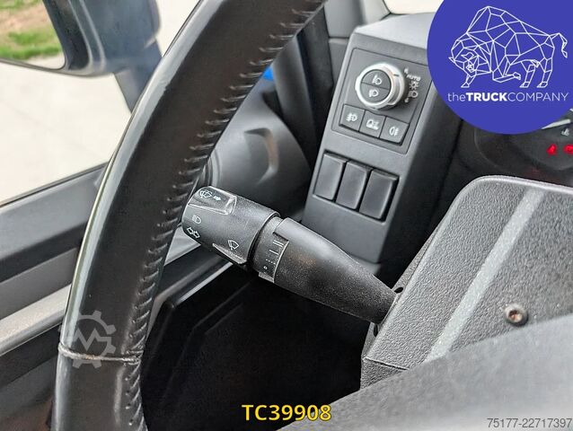 Hazardous substances Renault T 440