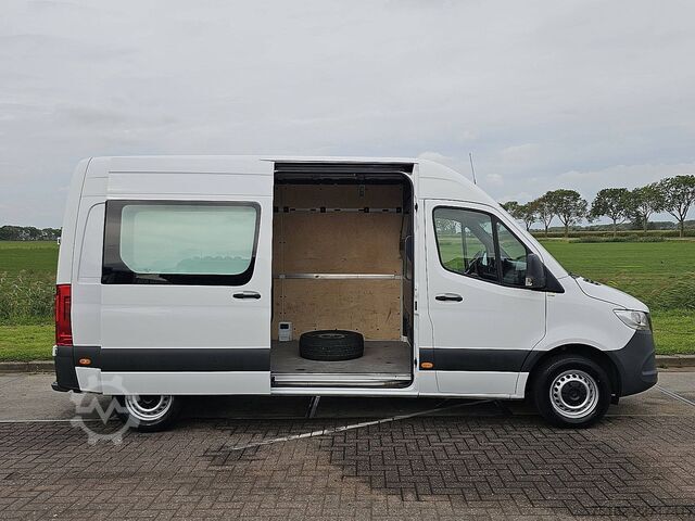 High-roof van MERCEDES-BENZ SPRINTER 314 L2H2 Mbux Trekhaak !