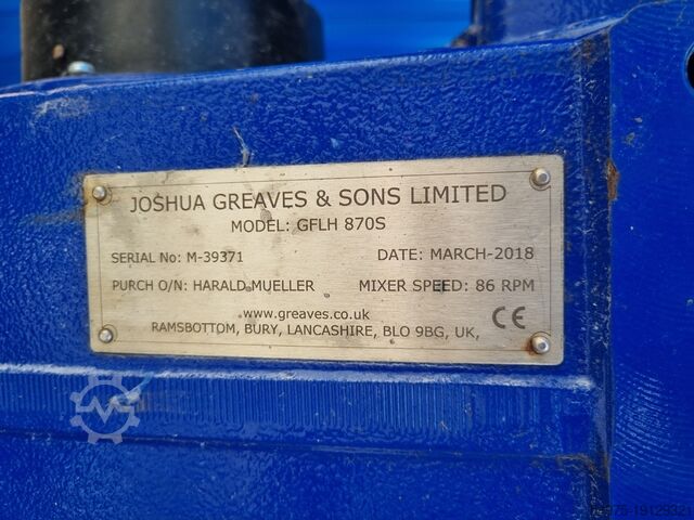 Agitator tank with double jacket