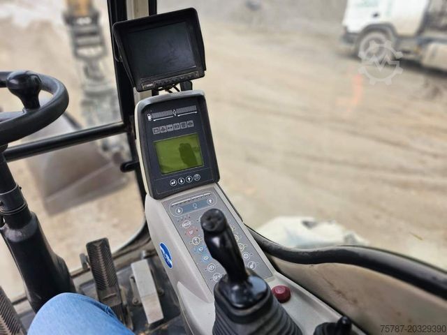Mobile excavator LIEBHERR A 904-2 C Litronic mit fahrbarer  Kabine, Klima