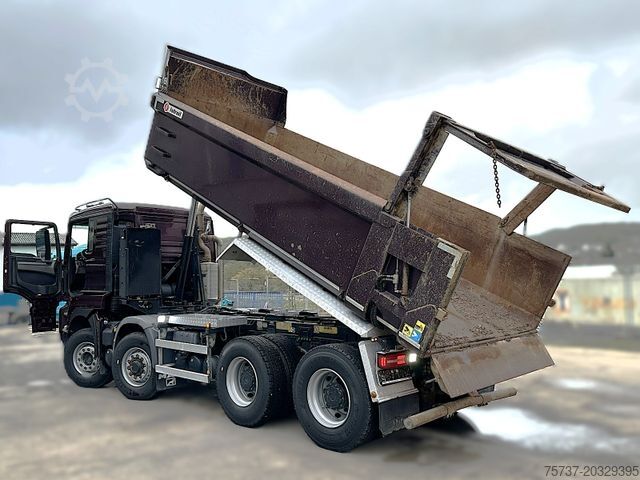 Tipper truck MAN TGS 35.500 8x6 HD