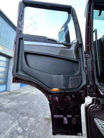 Tipper truck MAN TGS 35.500 8x6 HD