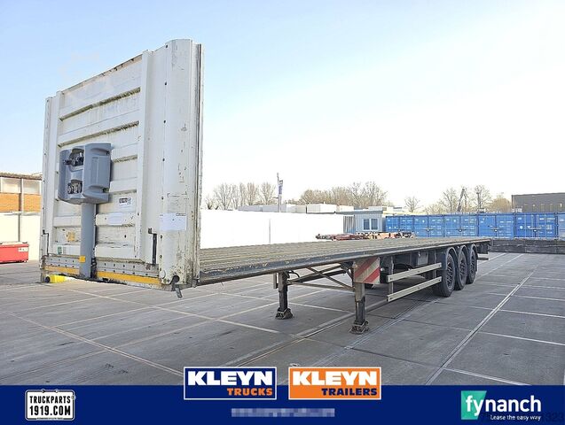 Loading platform FRUEHAUF 