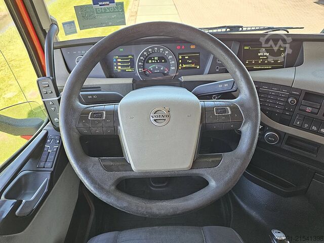 Standard-SZM VOLVO FH 420 LNG GAS *JA*